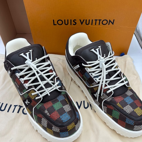 Men’s Louis Vuitton, LV trainer sneakers, Damier pattern Virgil Abloh size 10 - Picture 2 of 13